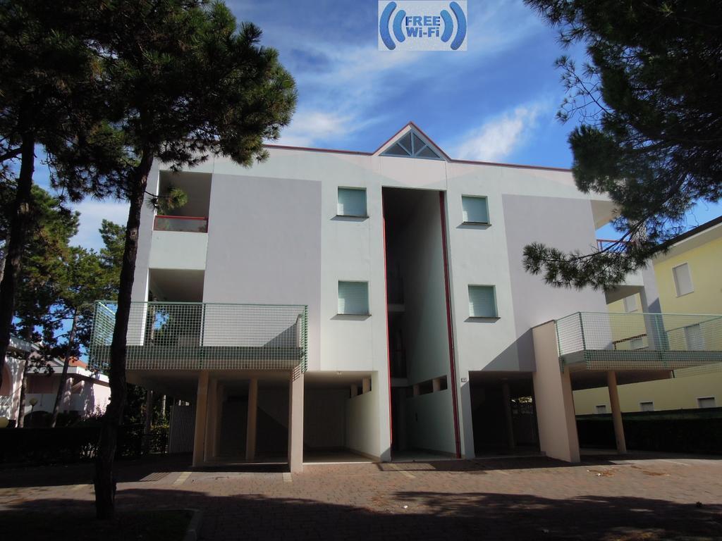 Condominio Tucano Bibione Exterior photo