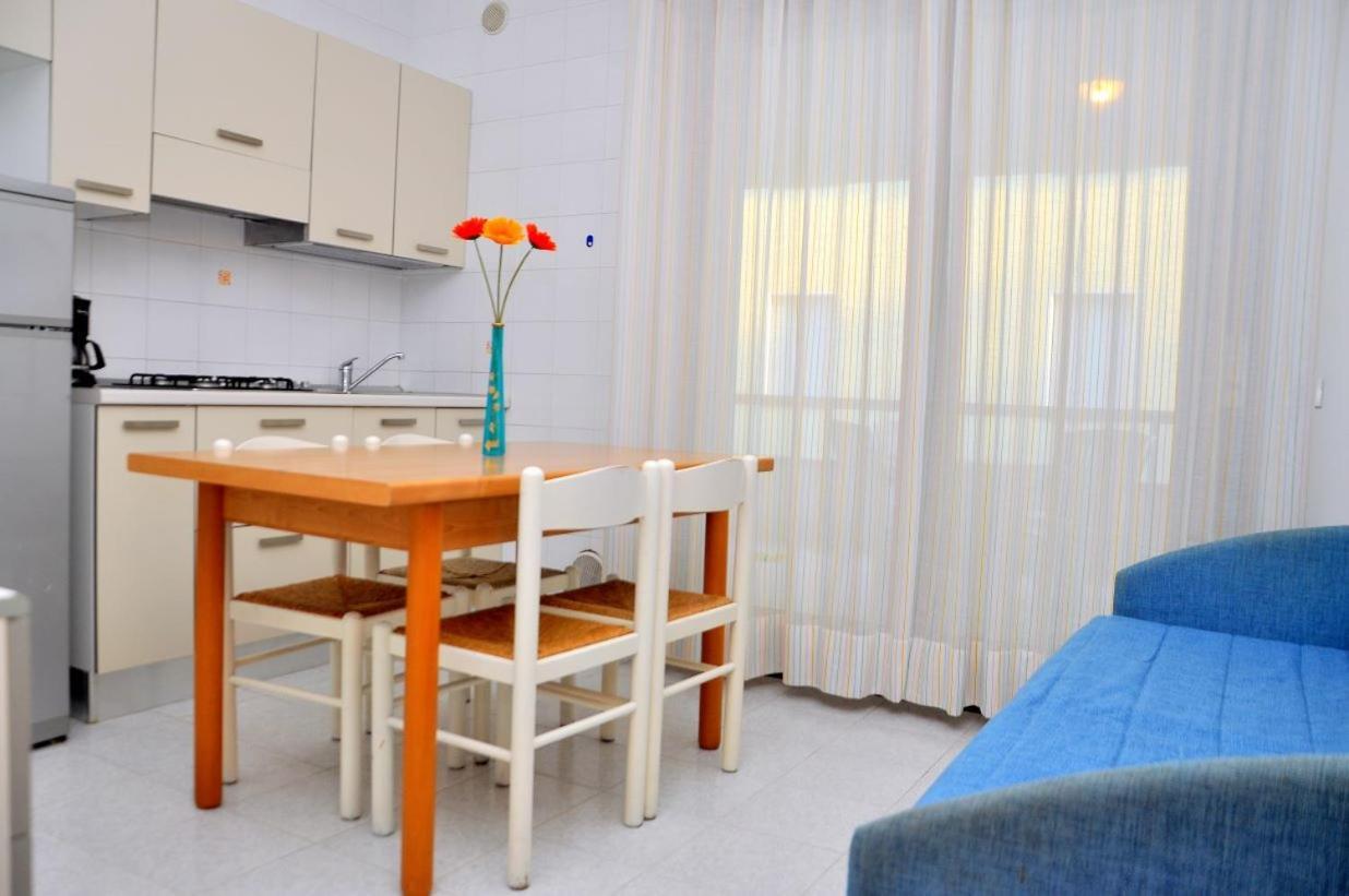 Condominio Tucano Bibione Exterior photo
