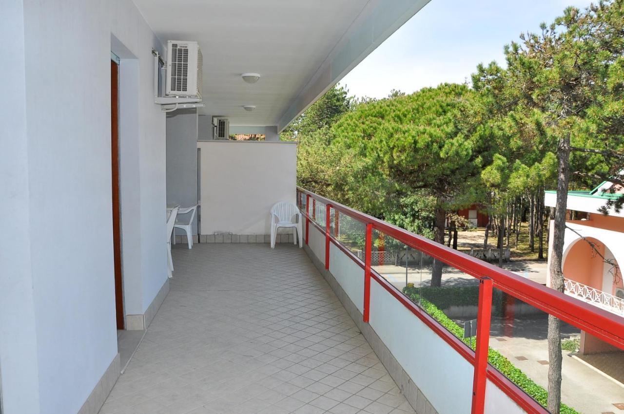 Condominio Tucano Bibione Exterior photo