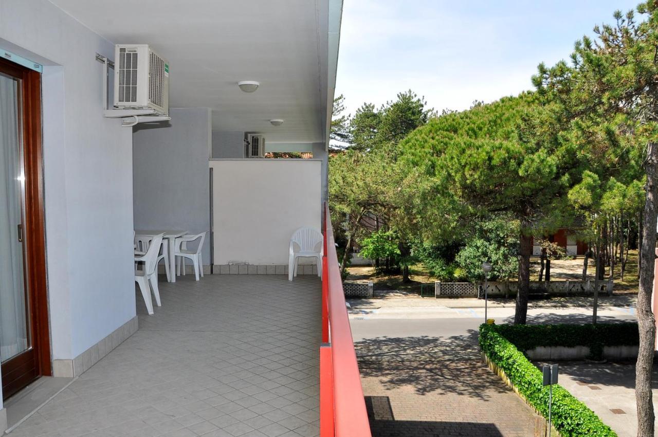 Condominio Tucano Bibione Exterior photo